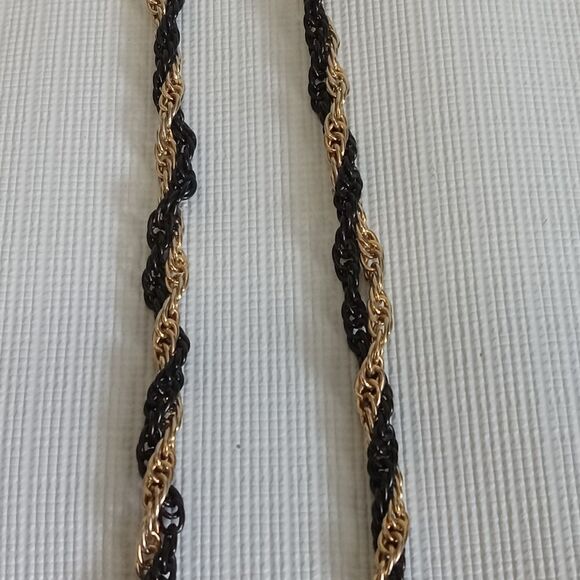 Black and Gold Tone Unisex Single Strand Twisted Metal Singapore Chain Necklace - Picture 5 of 9